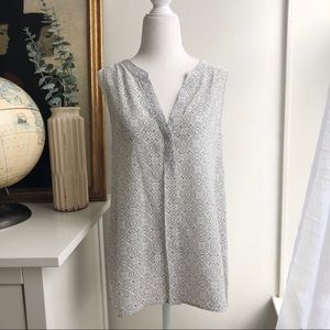 Joie White & Black Printed Silk Sleeveless Blouse